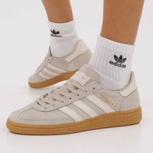 WOMEN'S ADIDAS ORIGINALS HANDBALL SPEZIAL Wonder Taupe/Linen/Gum JH8882 Size 7